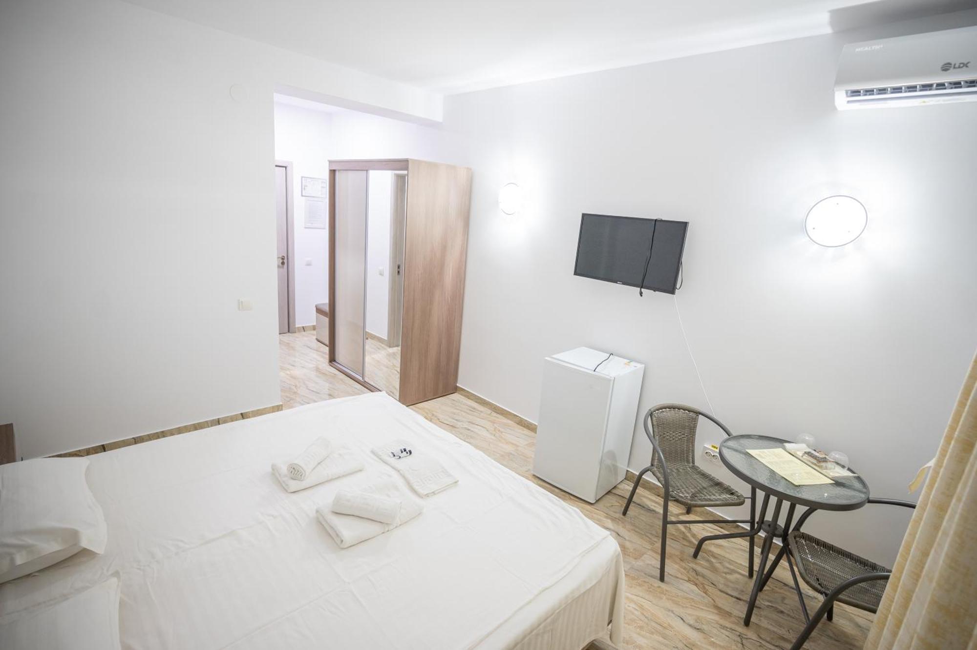 Hotel Damar Costinesti Luaran gambar