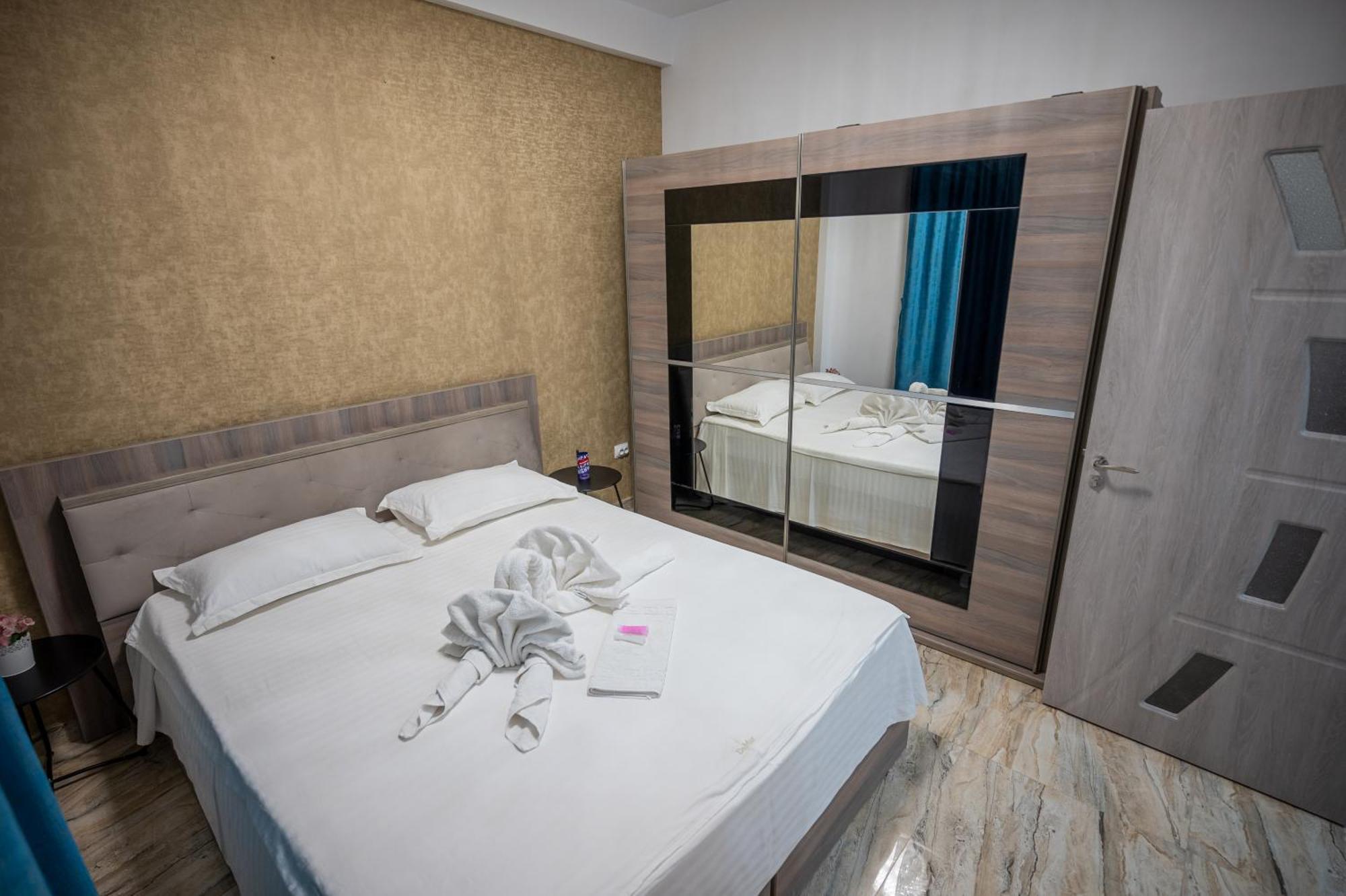 Hotel Damar Costinesti Luaran gambar
